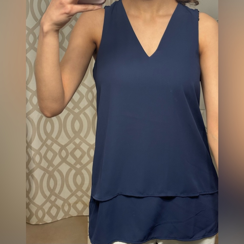SOLD Michael Kors NEW Navy Sleeveless top Women’s Small